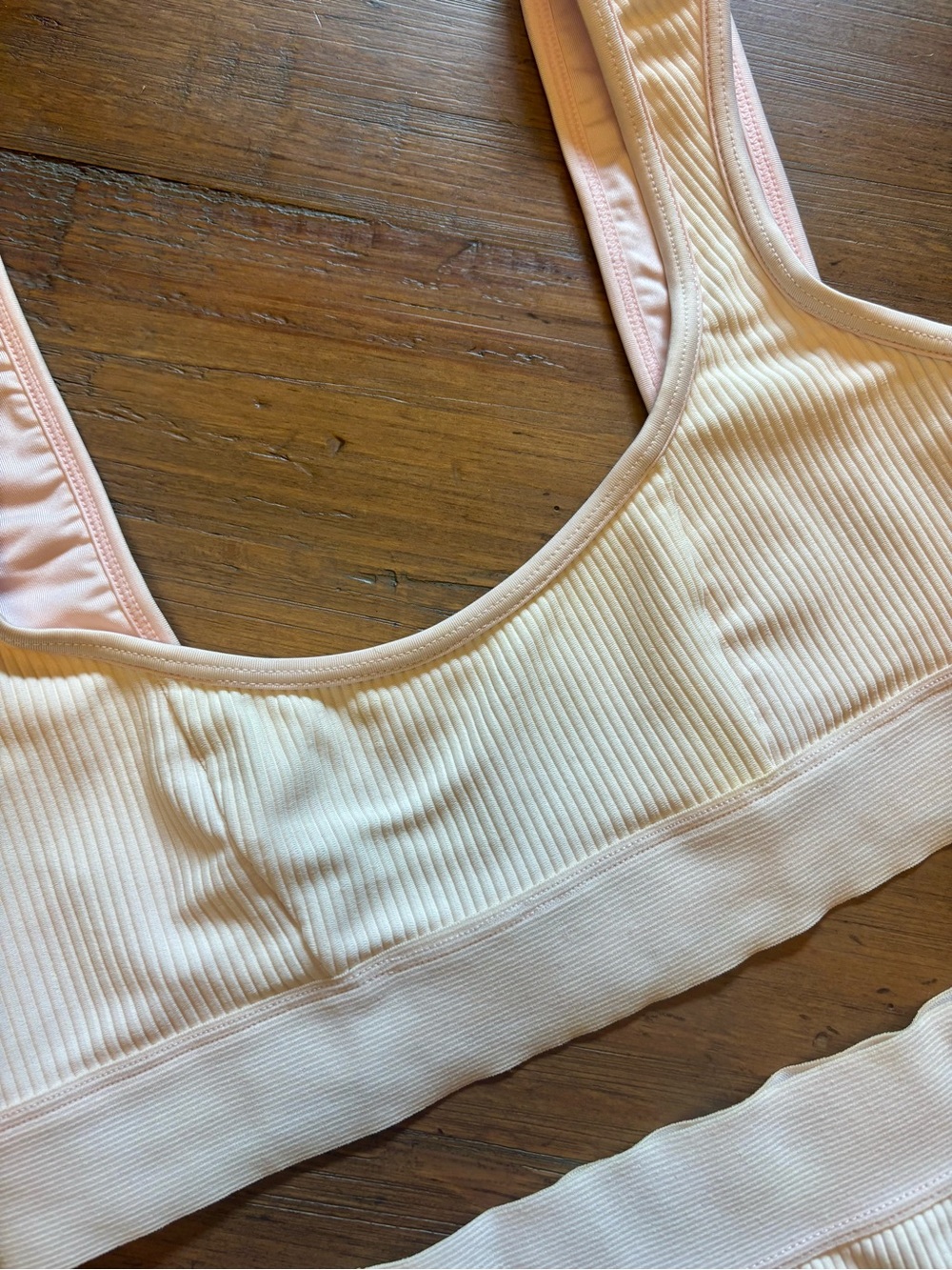 Frankie’s bikinis pink ribbed bikini set - Picture 4 of 11